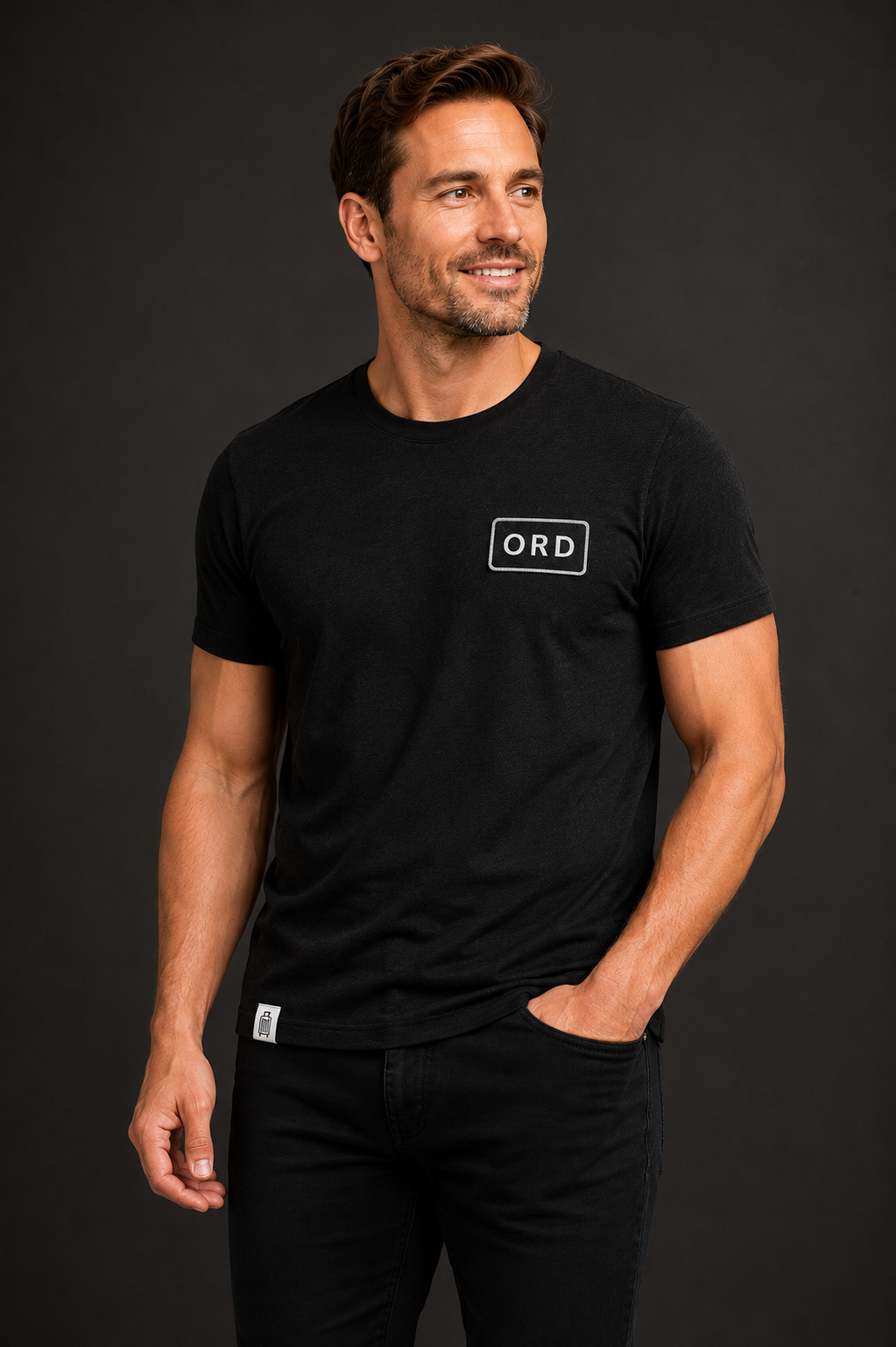 ORD_Premium Black shirt_Lifestyle_picture