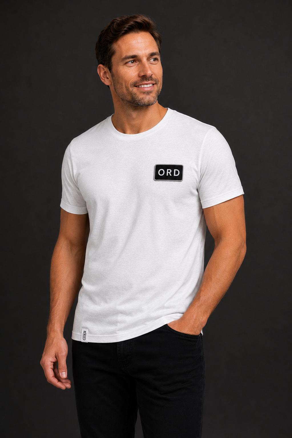 ORD_White_premium_Shirt_Lifestyle_image